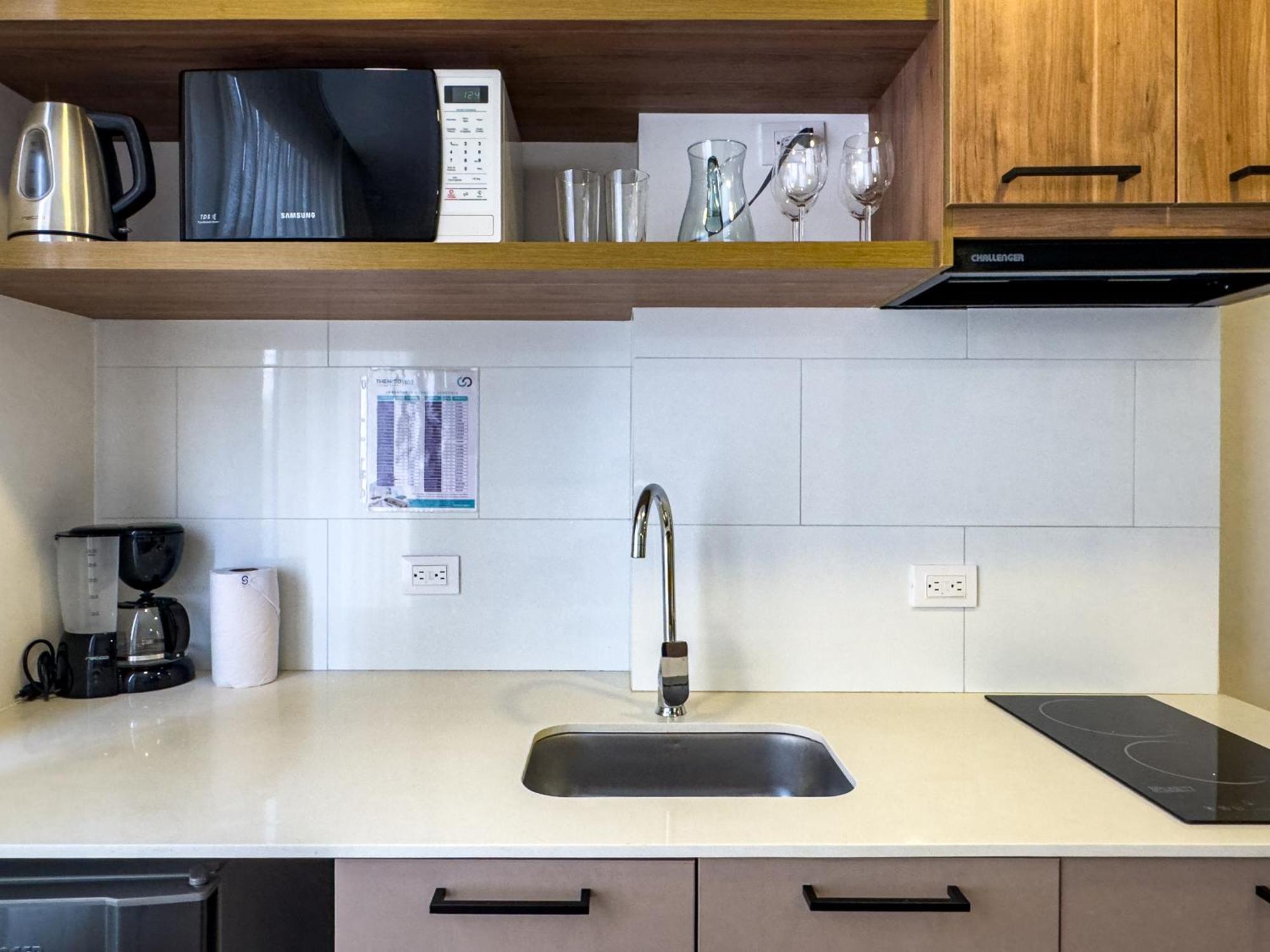 The Hood 102, Modern And Luxury Apartamento