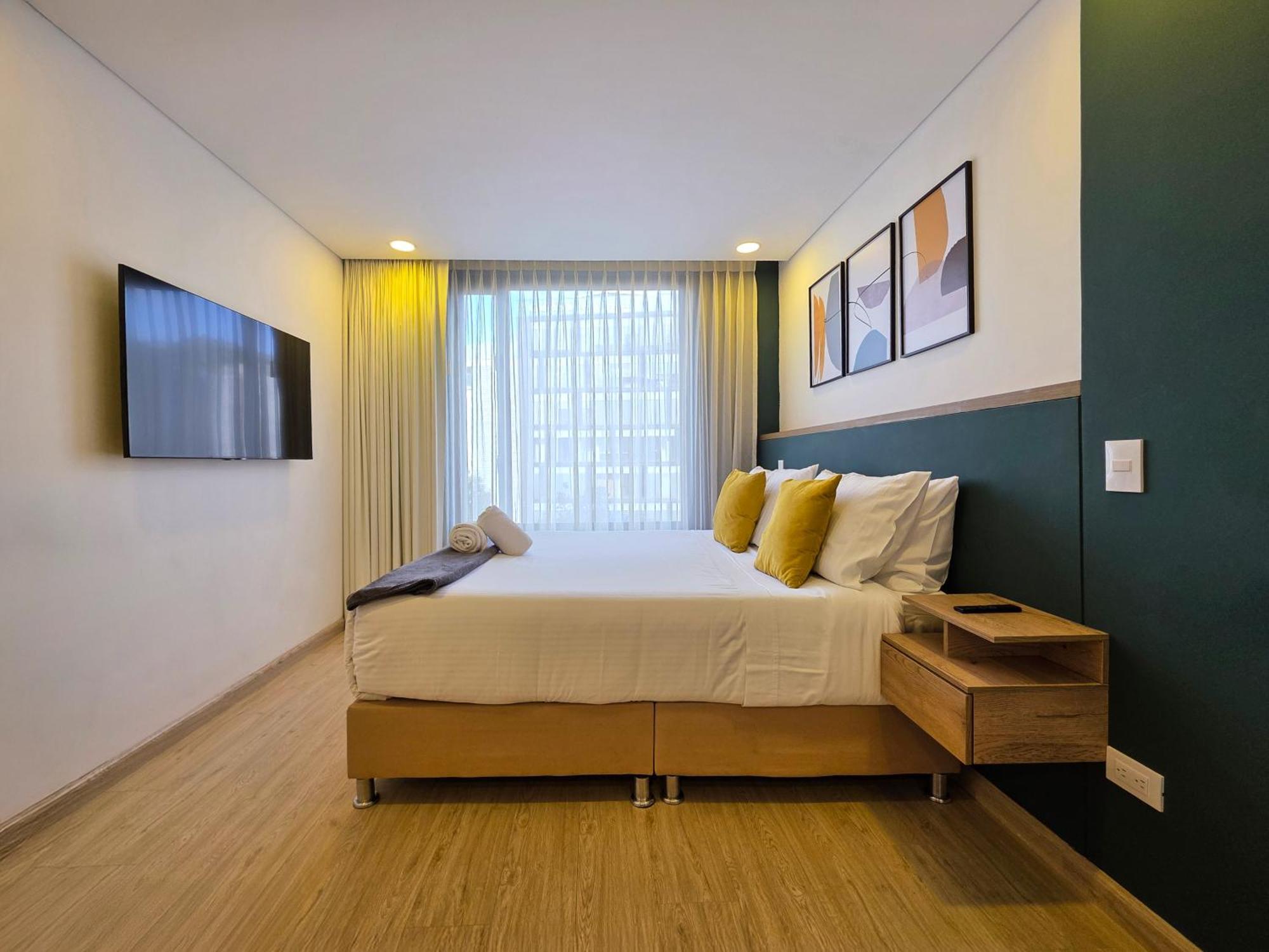 The Hood 102, Modern And Luxury * Bogota