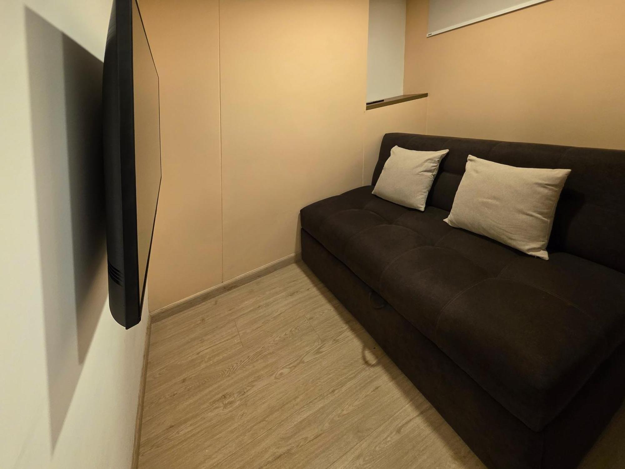 The Hood 102, Modern And Luxury